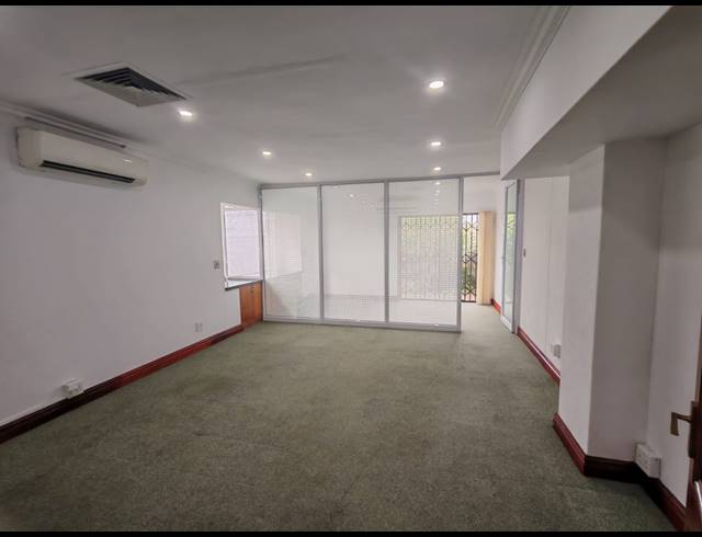 393M² BUSINESS FOR SALE IN WESTVILLE